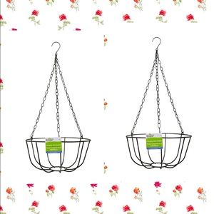 Set of Two Garden Collection Hanging Wire Baskets
